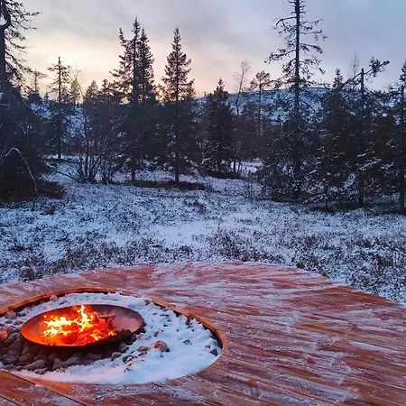 Auroras Gielas A4 By Aavalevi Holidays, Ski-In Ski-Out, Mountain View Apartment